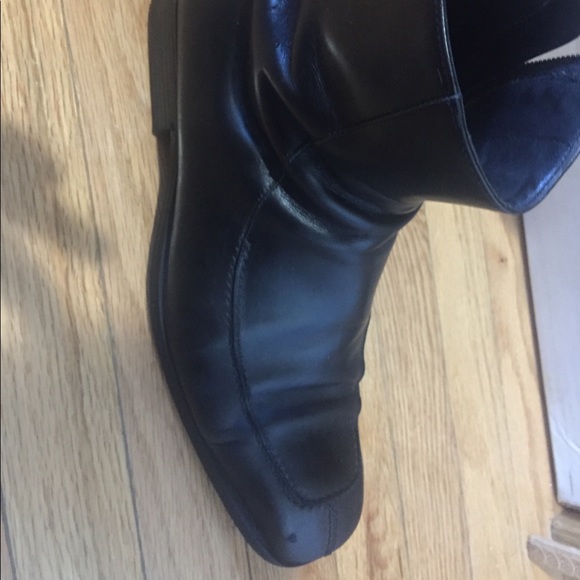 Gently Used Gucci Zip Up Boot - Picture 3 of 5